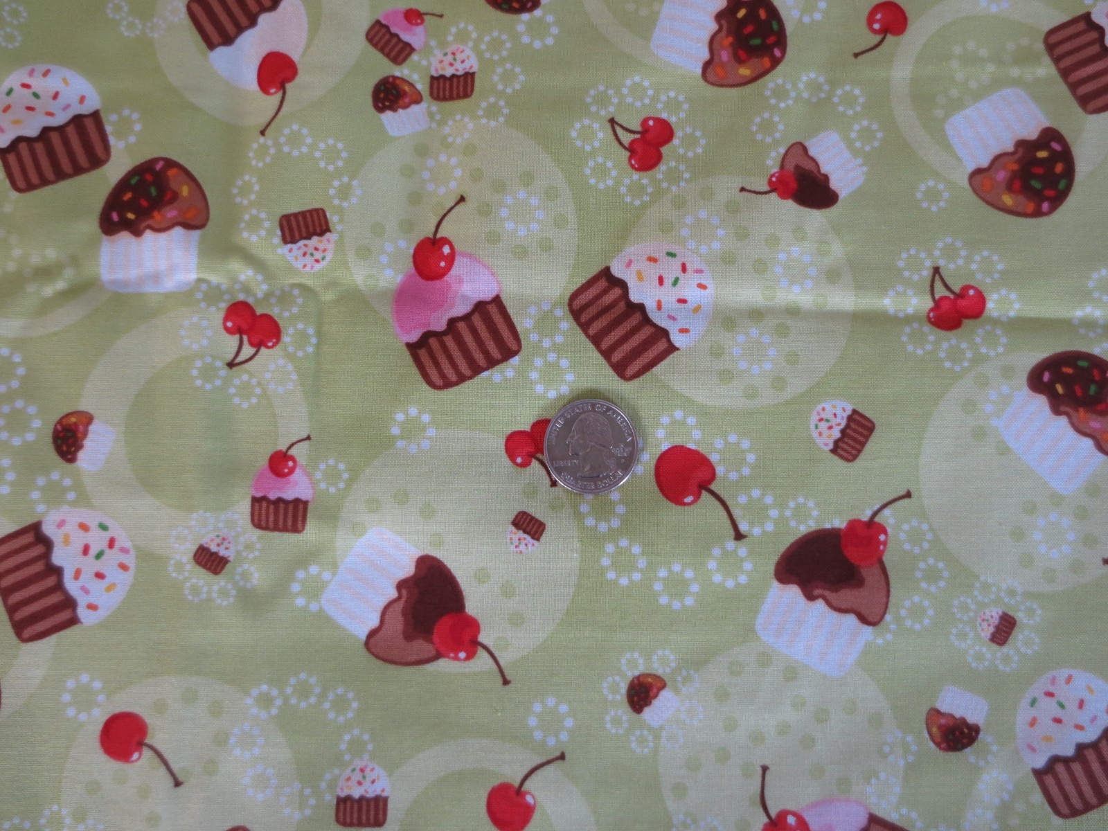4971. Robert Kaufman CONFECTIONS Screen Print COTTON FABRIC – 43″ x 4-5/8 yds.