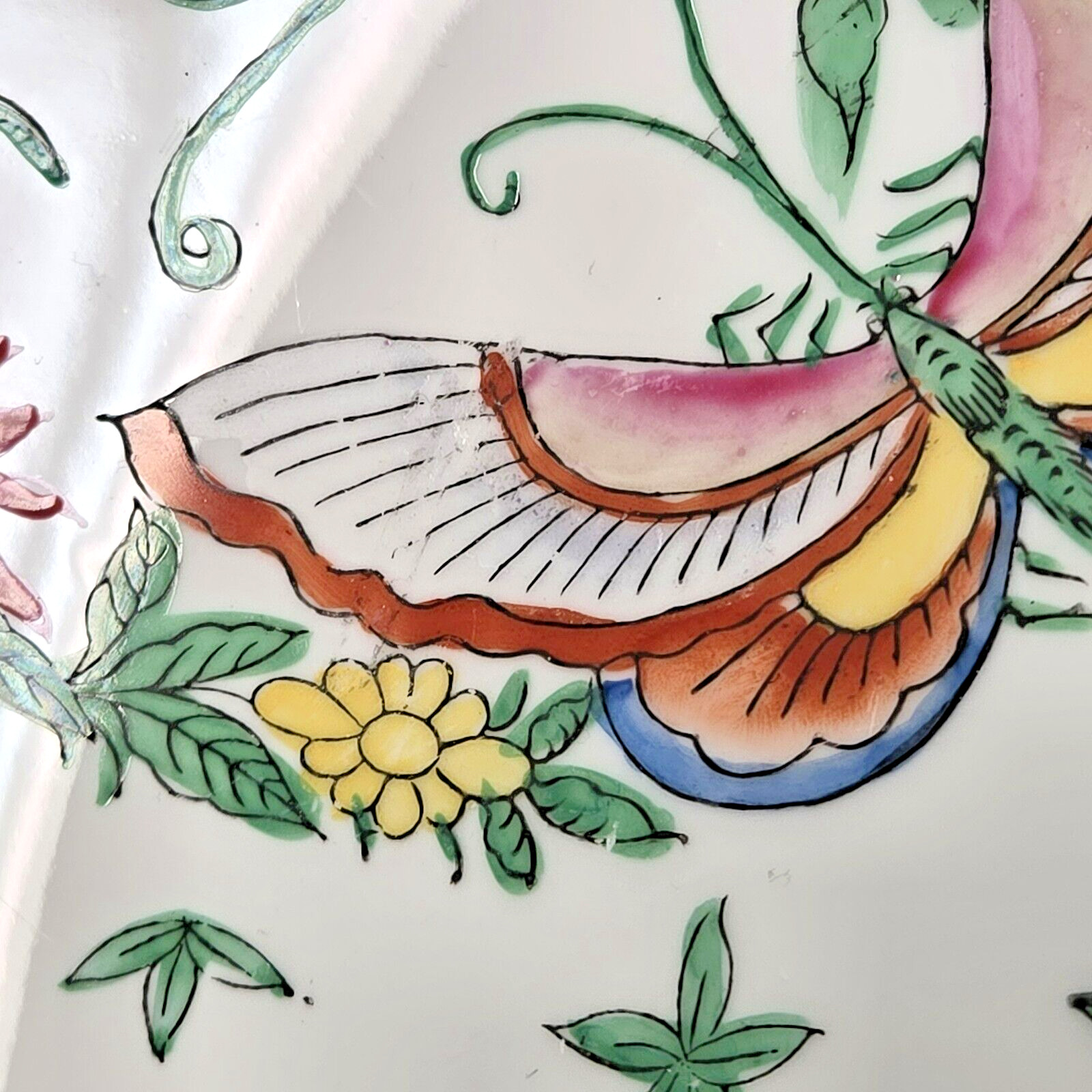 Lg. Chinese Porcelain 14″ Bowl w Brass Stand Hand-Painted Butterflies & Flowers