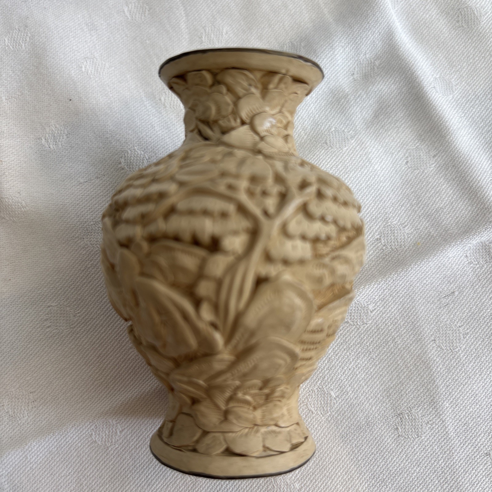 Vintage White Chinese Cinnabar Vase Small 3” Pre-1980 Original Carvings