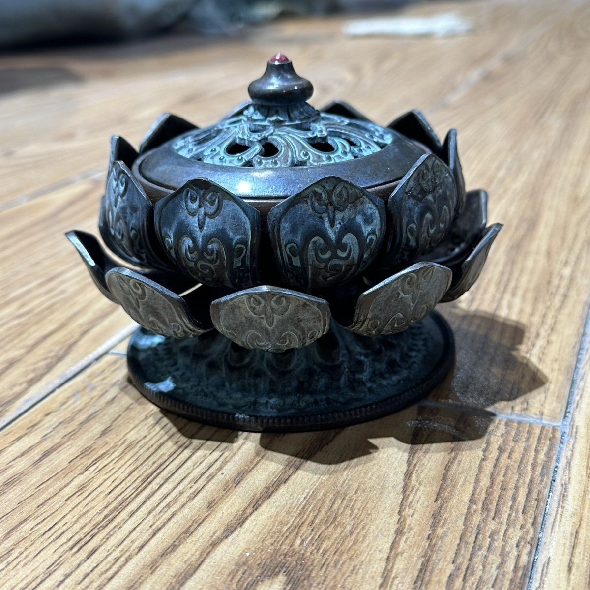 Antique Bronze Lotus Incense Burner Wide Buddhist Censer For Home Tea Ceremony