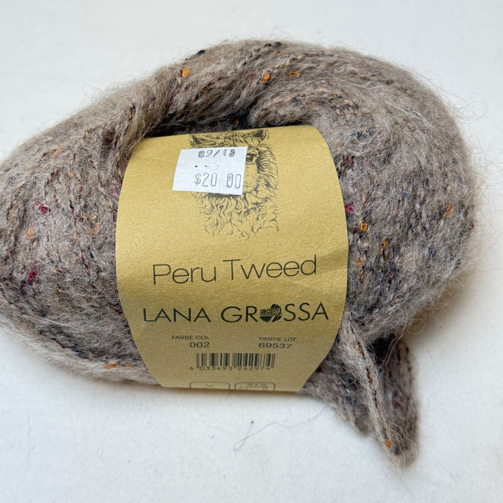 Lana Grossa Peru Tweed Yarn Color 002 Soft Gray with Multicolor Flecks NWT