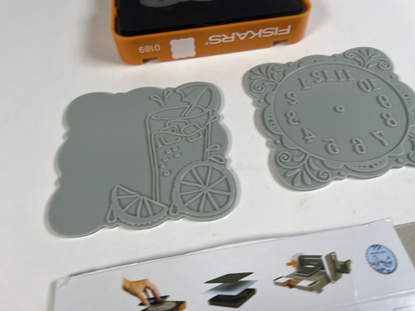 Fiskars Fuse Creativity System 0189 Expansion Pack W Die Cut Press & 2 Plates