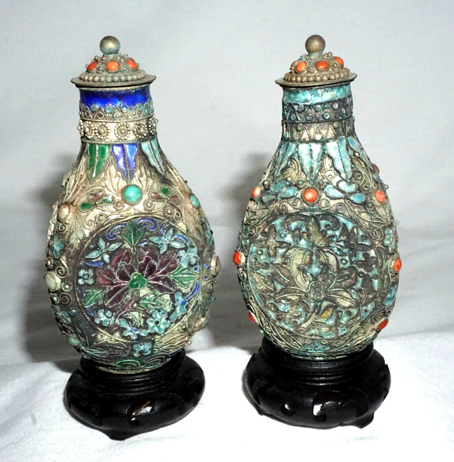 2Pc Chinese Silver & Enamel Coral & Turquoise Floral Snuff Bottles (LLA) IC