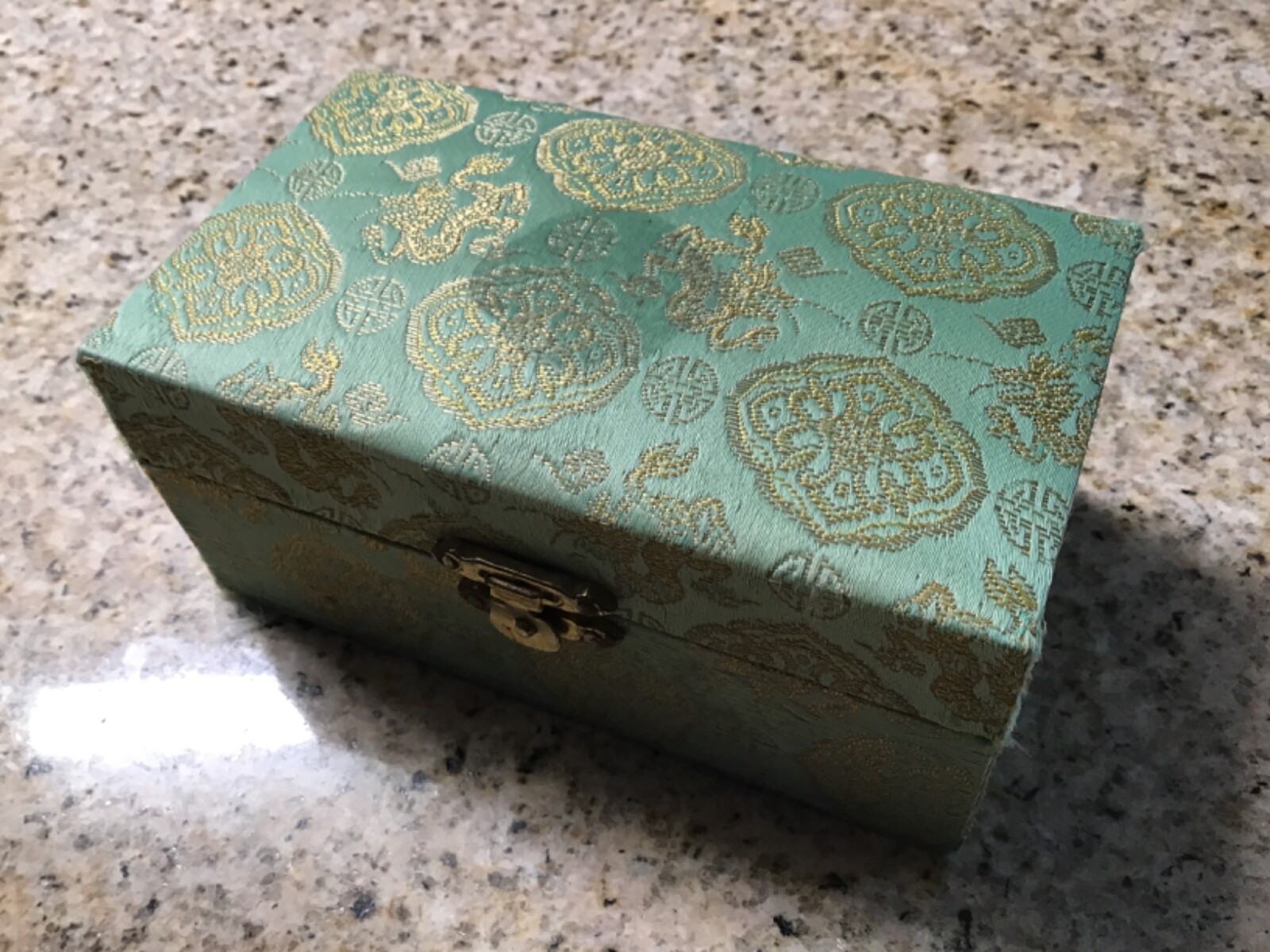 VINTAGE 1985 SHOU XING CHINEESE MUSICAL IRON BALLS W/BOX and BOOKLET
