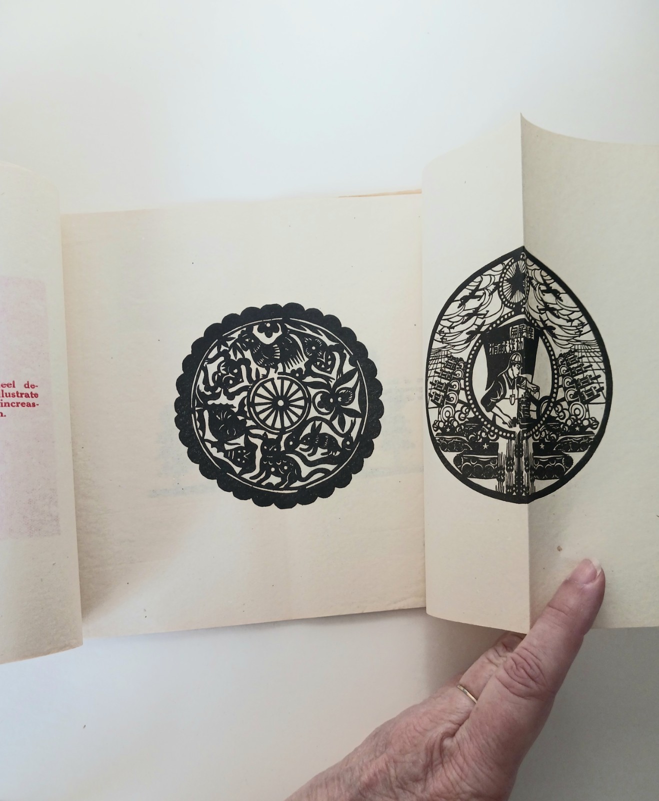 Vintage Chinese Woodcuts Paper Cuts 35 Cut-outs Softcover Book 1953 Art