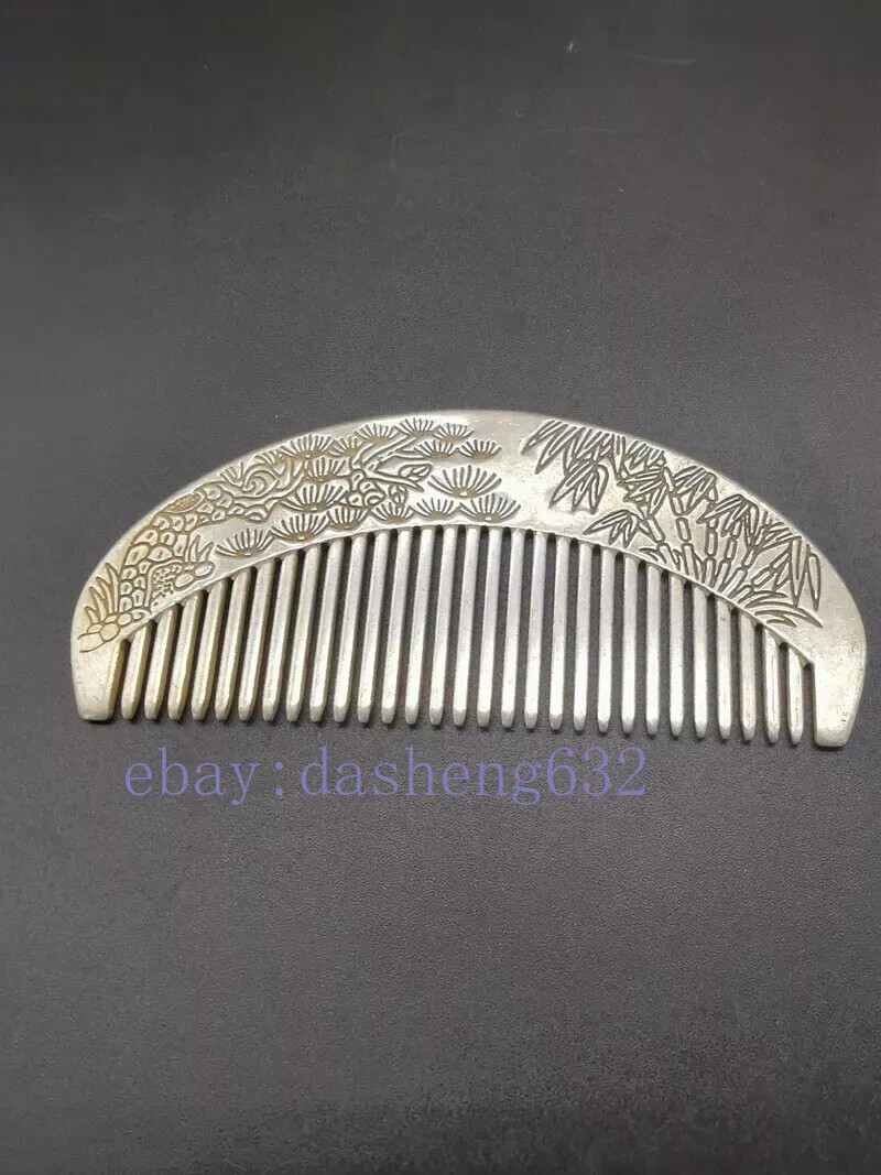 Exquisite Old Chinese handcarved plum bamboo comb statue