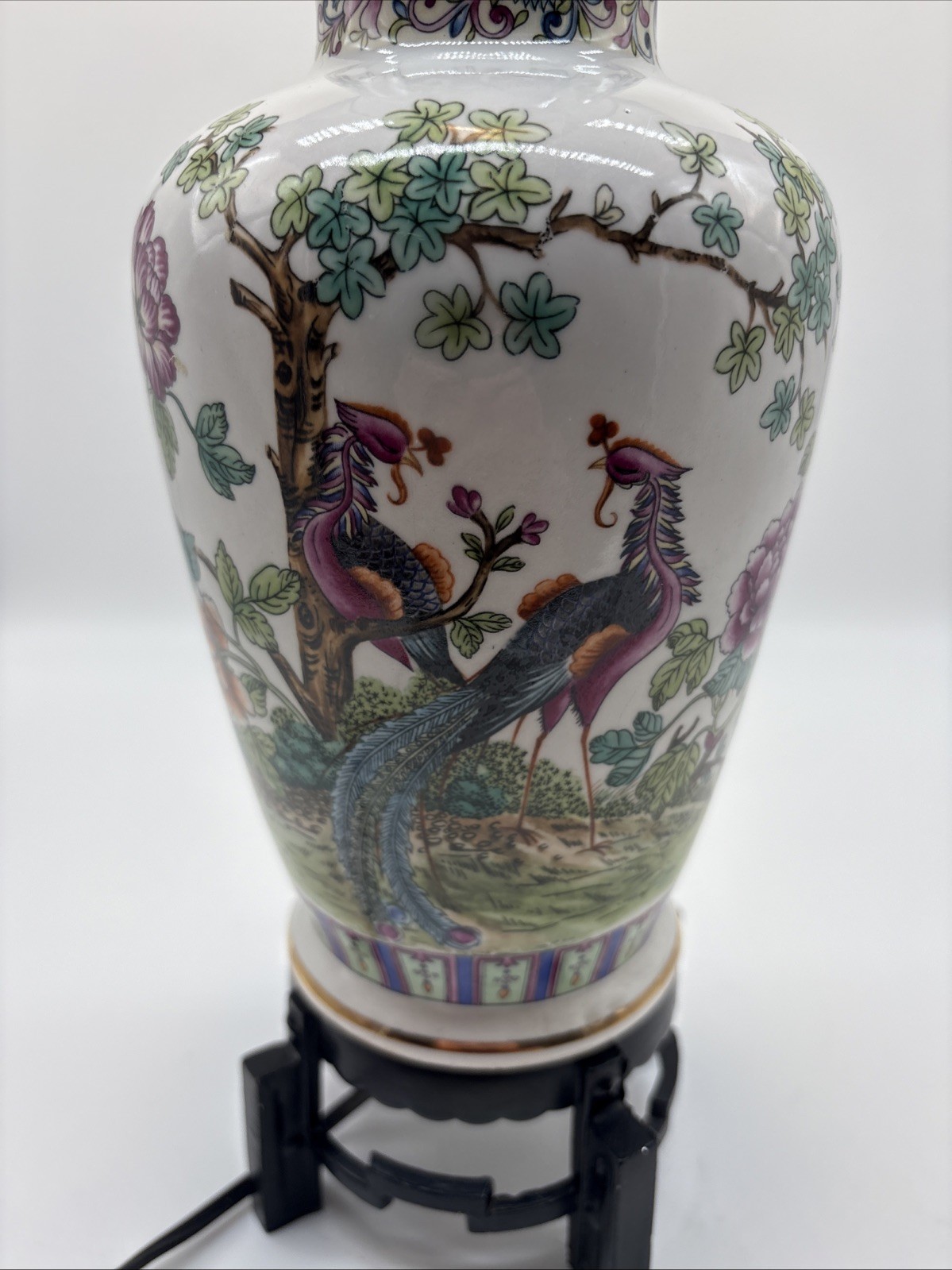 Vintage Chinese Porcelain Vase Lamp With Asian Birds Feathers Floral