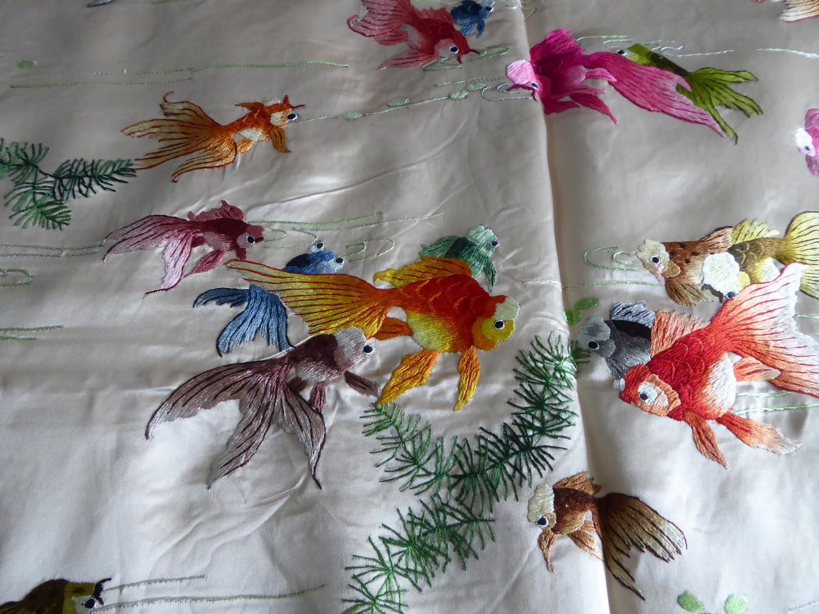 Vintage Chinese Embroidered Silk 100 Gold Fish Large Panel Bed Cover 56″x76″