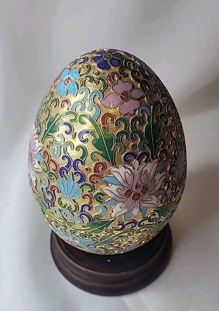 Vintage Cloisonne Egg Wooden Stand Gold Tone Blue Pink White Floral Design 6.5 “