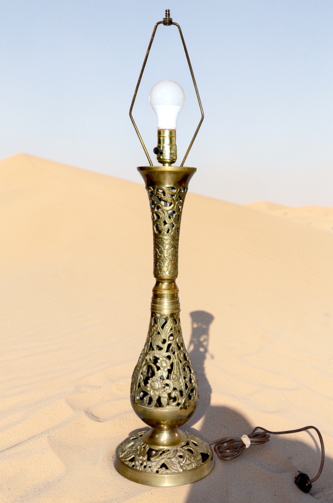 Brass Table Lamp Vintage Chinoiserie Chinese Dragon Pierced Art Sculpture Flower