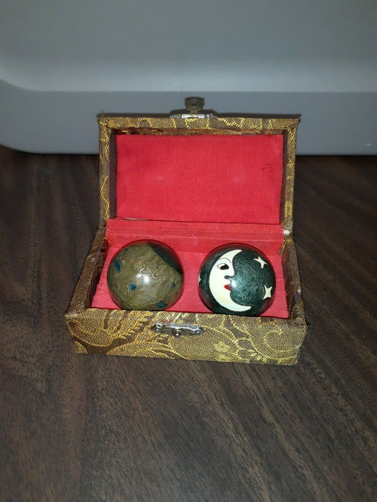 Chinese: Painted – Sun and Moon – Baoding Balls