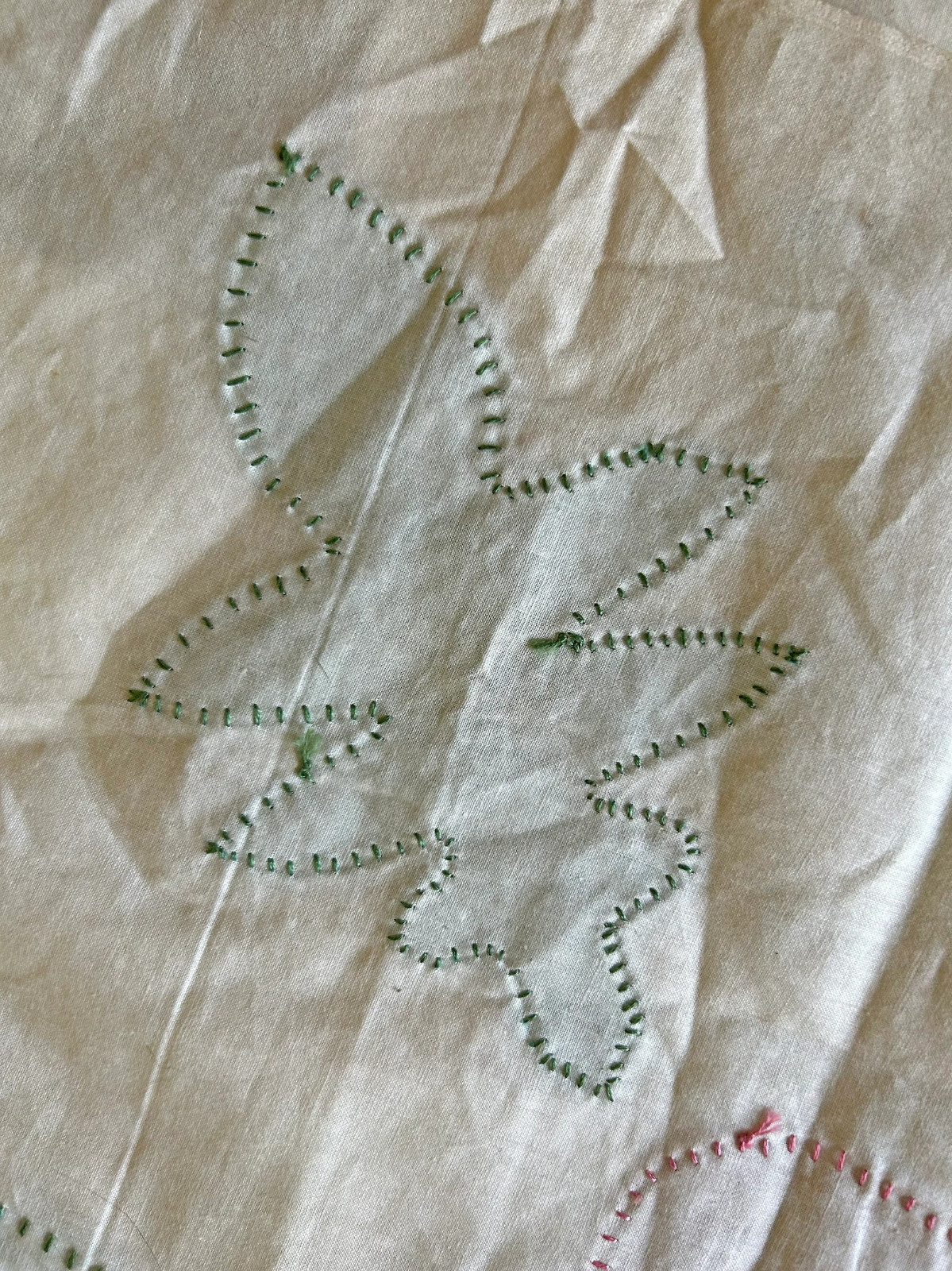 1930’s Quilt Block Square 20×20 Pink Green Floral Applique Unfinished Vintage