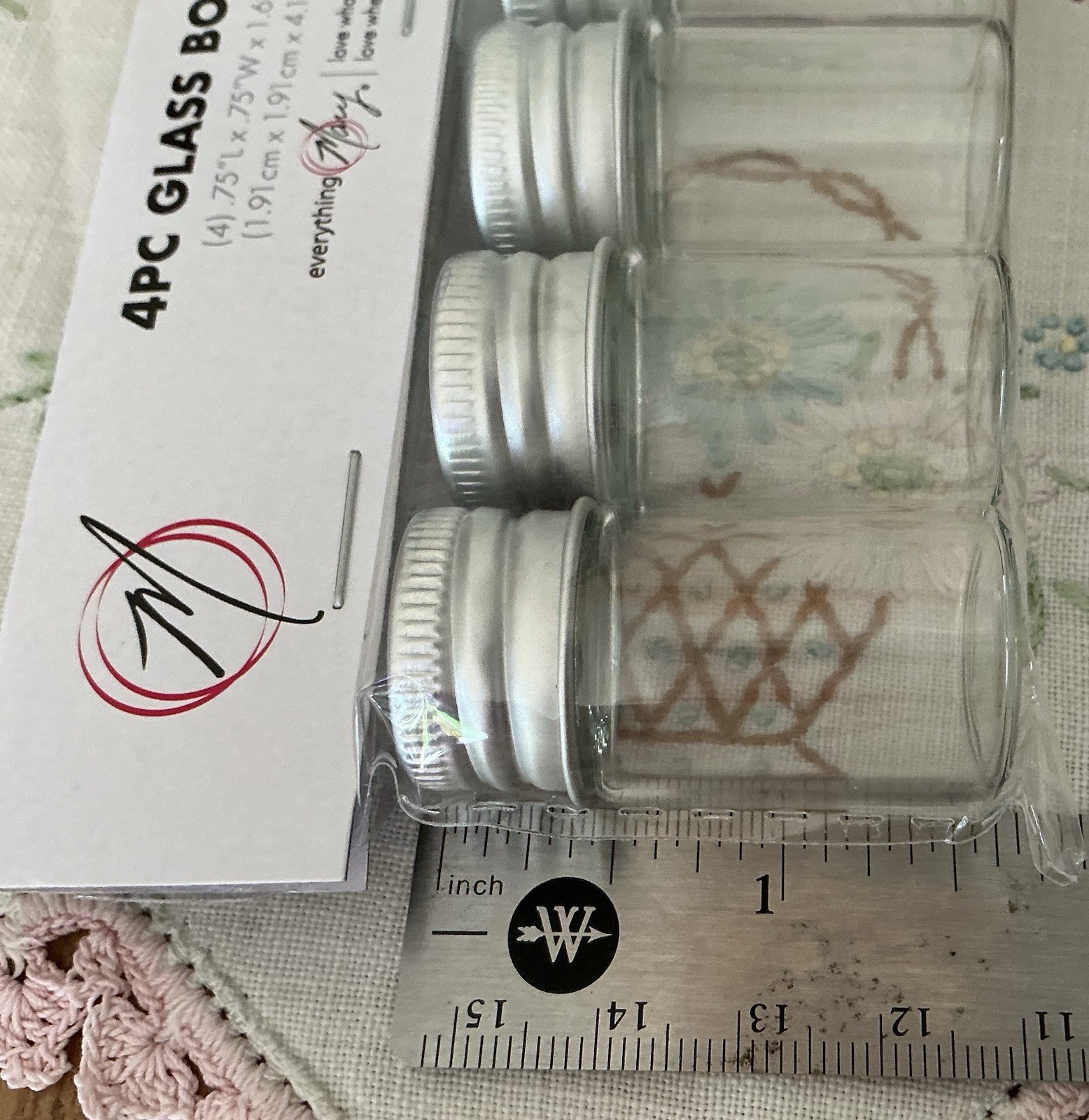 SET OF 4 – 1.5” Mini Glass Bottles Jars Vials Container w/aluminum Lids