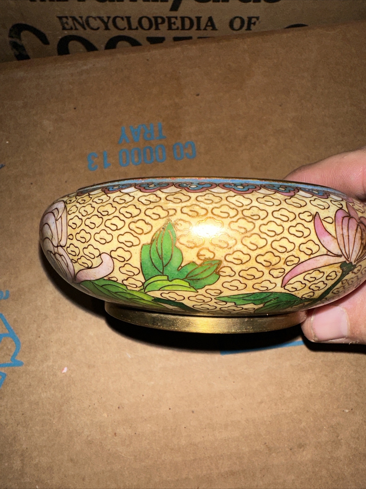Elegant PinkFloral Asian Cloisonné Enamel Gold Trim Bowl Brass