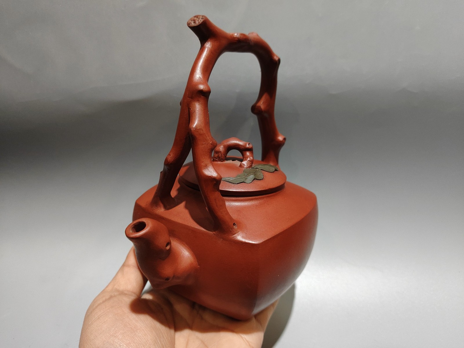 5.9″China Yixing Zisha Pottery red Clay 380CC square longevity peach beam Teapot