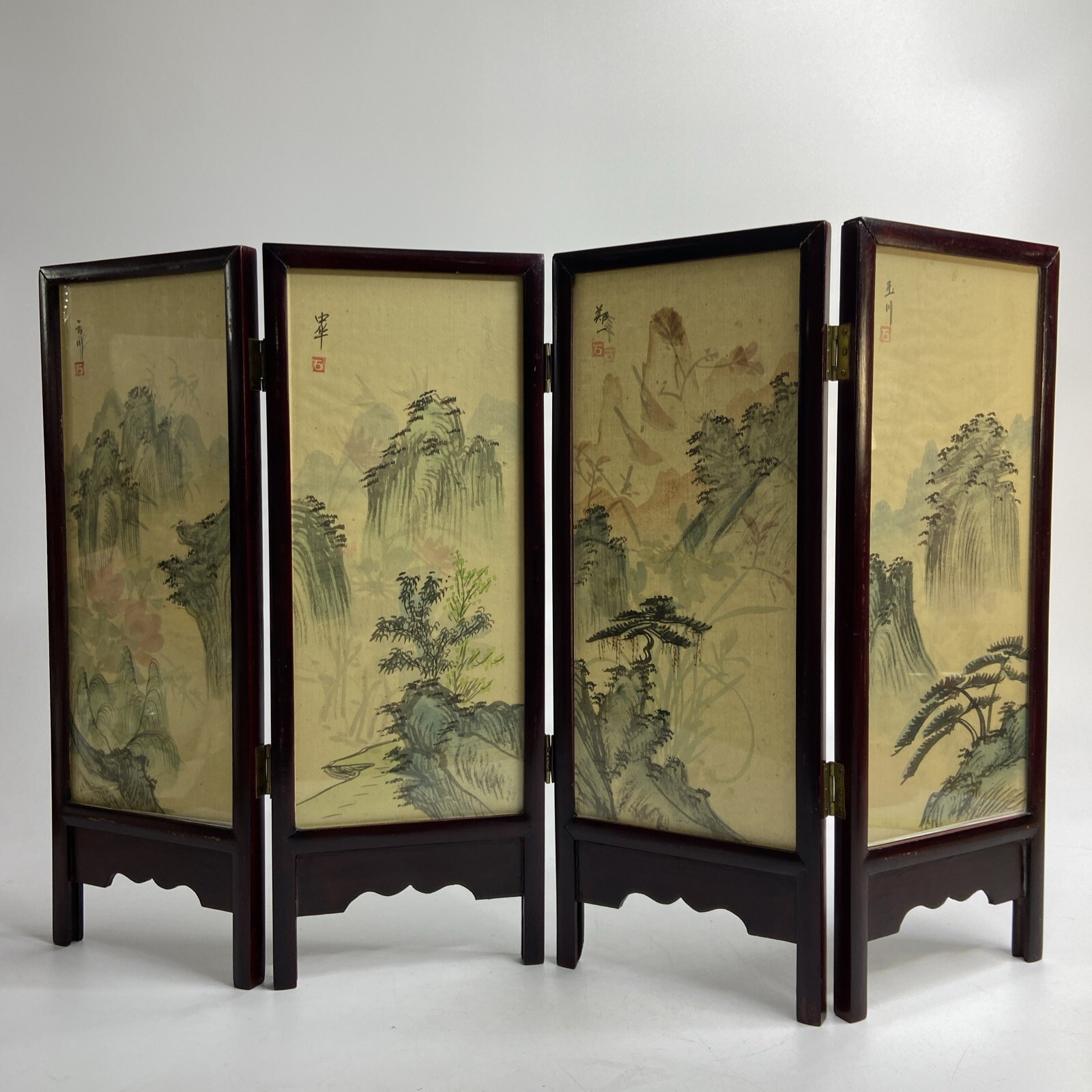 Vintage Chinese 4 Panel Folding Screen Hand Painted Silk 14.5 x 22 Chinoiserie