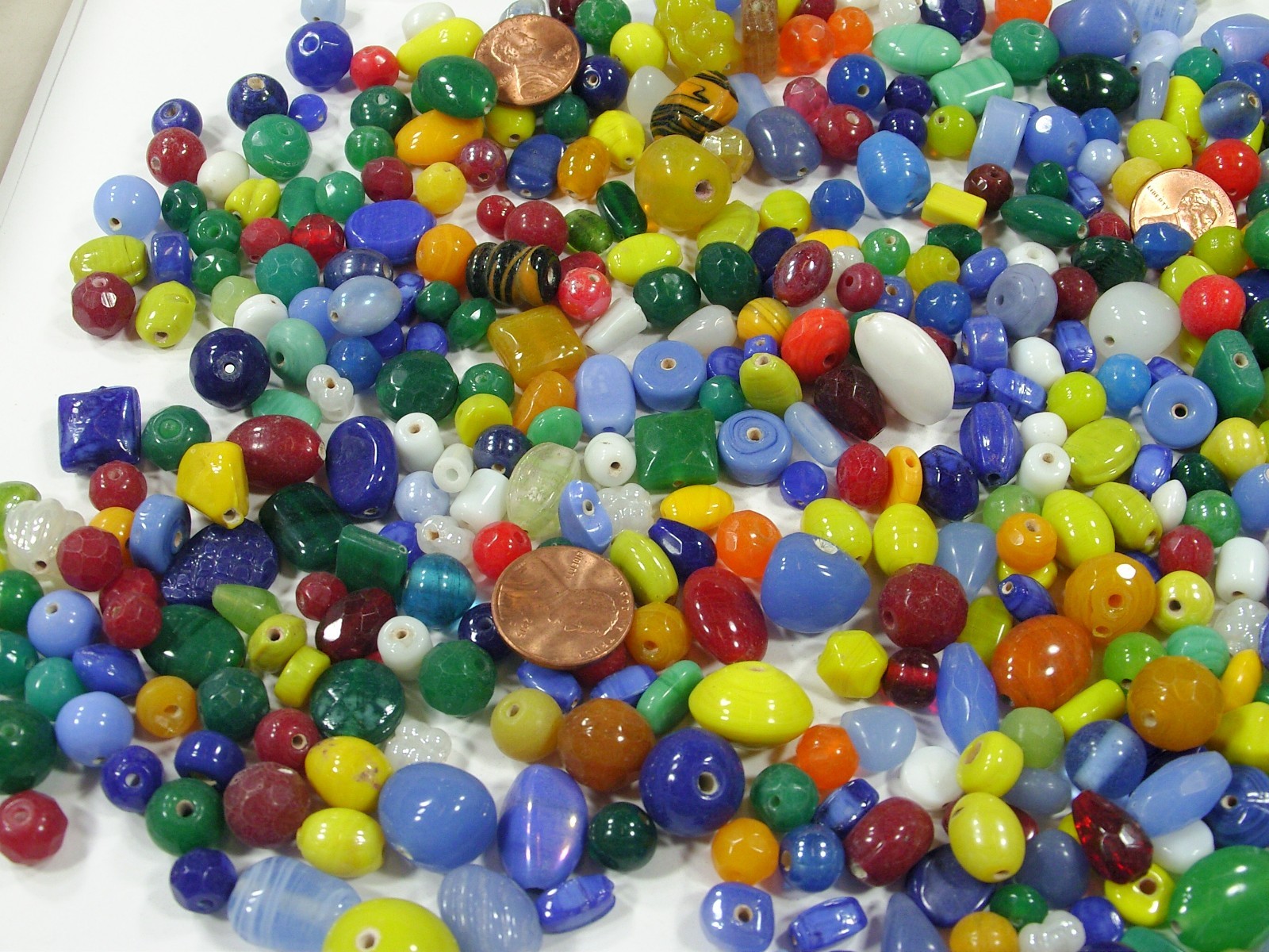 2 Pounds Assorted Shapes and Sizes India Handmade Multicolor Glass Bead (D-10) ⭐