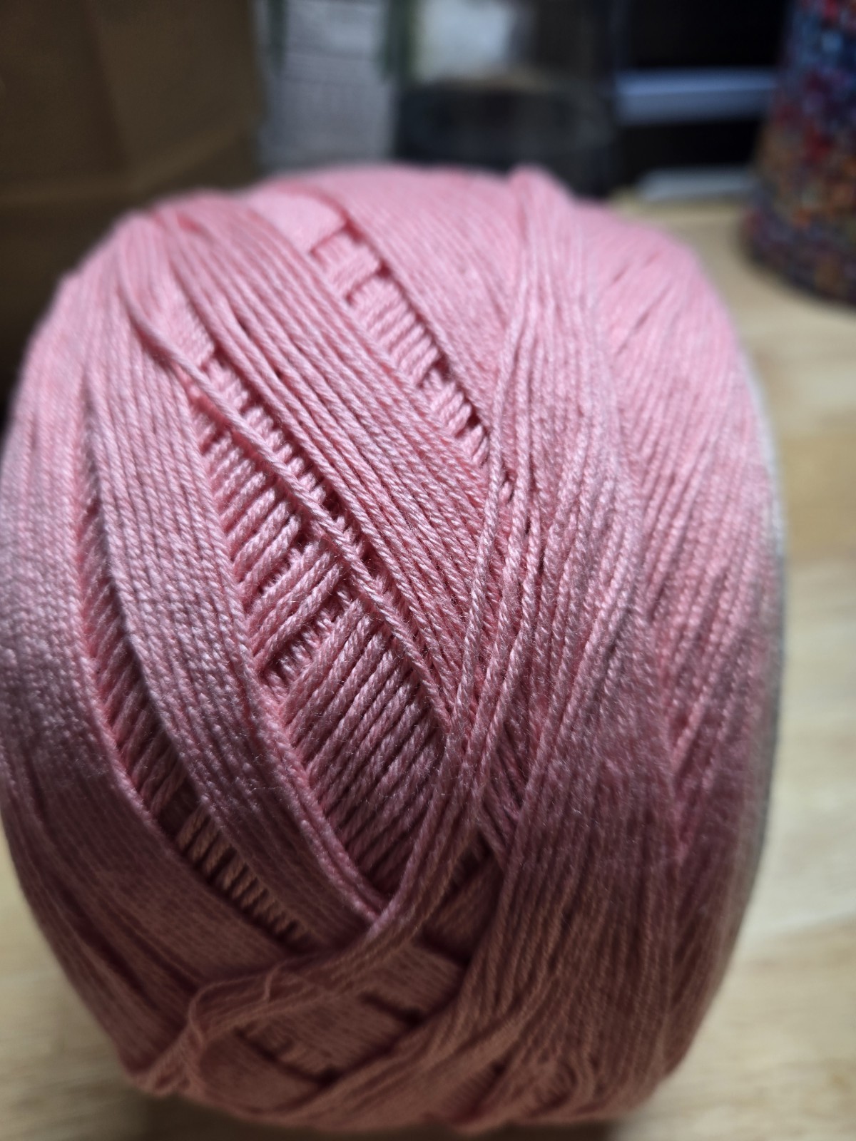 Self Striping Cotton Blend – Mill Ends, Colorway Yarn Art 292, Size 1 – 17.6oz