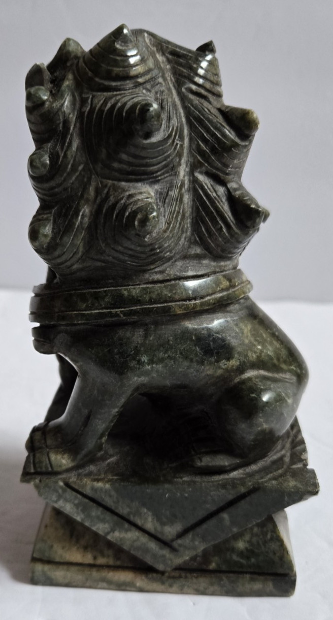 Vintage Hand Carved Jade Foo Dog Foo Lion Sculpture Feng Shui Lucky Protection