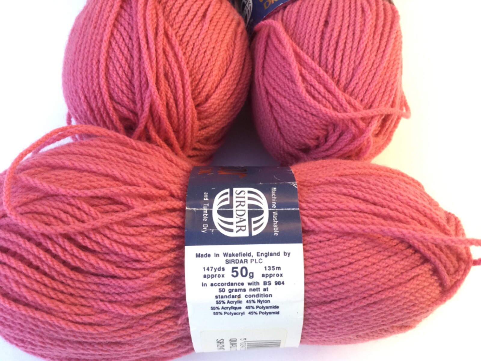 Sirdar Wash’n’Wear Double Crepe DK England Pink Machine Wash& Dry 3 Skeins Yarn