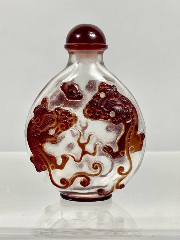 ANTIQUE CHINESE OVERLAY GLASS SNUFF BOTTLE
