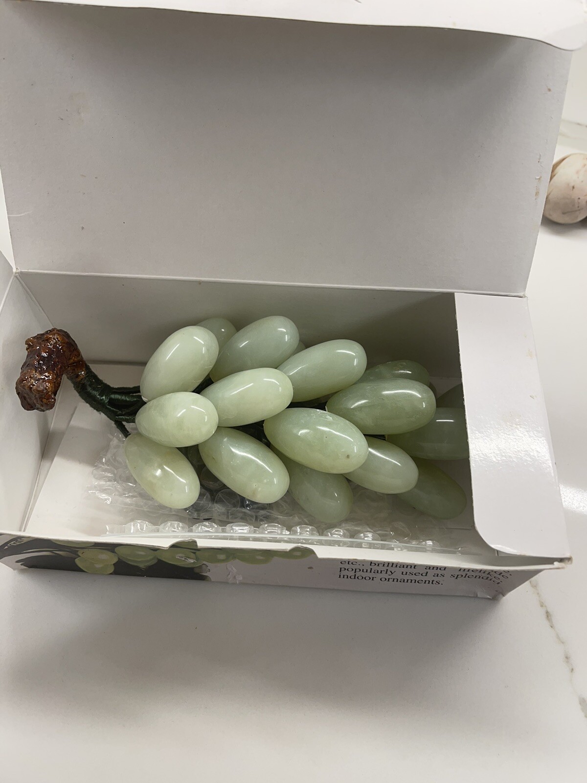 VINTAGE JADE GRAPE CLUSTER CHINA NEW IN ORIGINAL BOX 7.5” Across.