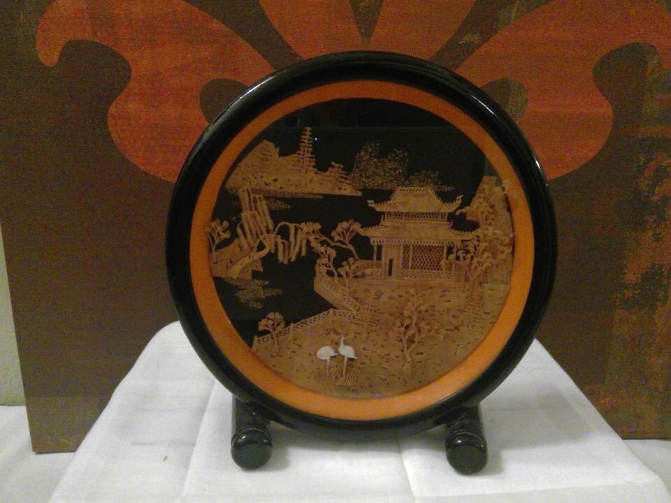 VINTAGE CHINESE DIORAMA CORK CARVING GLASS CASE PAGODA TREES & CRANES
