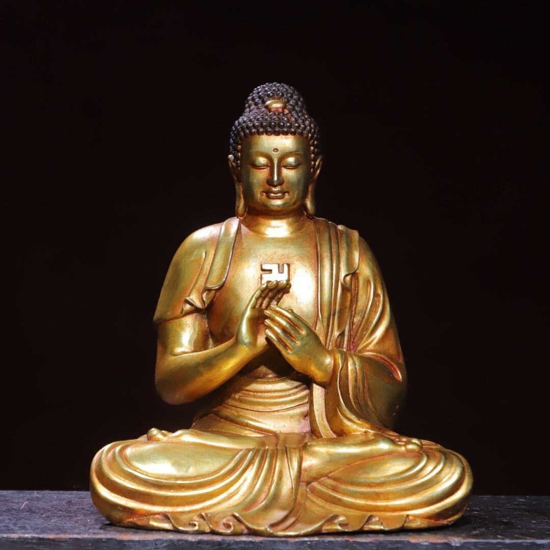 Bronze gilded statue of the Great Sun Buddha statue