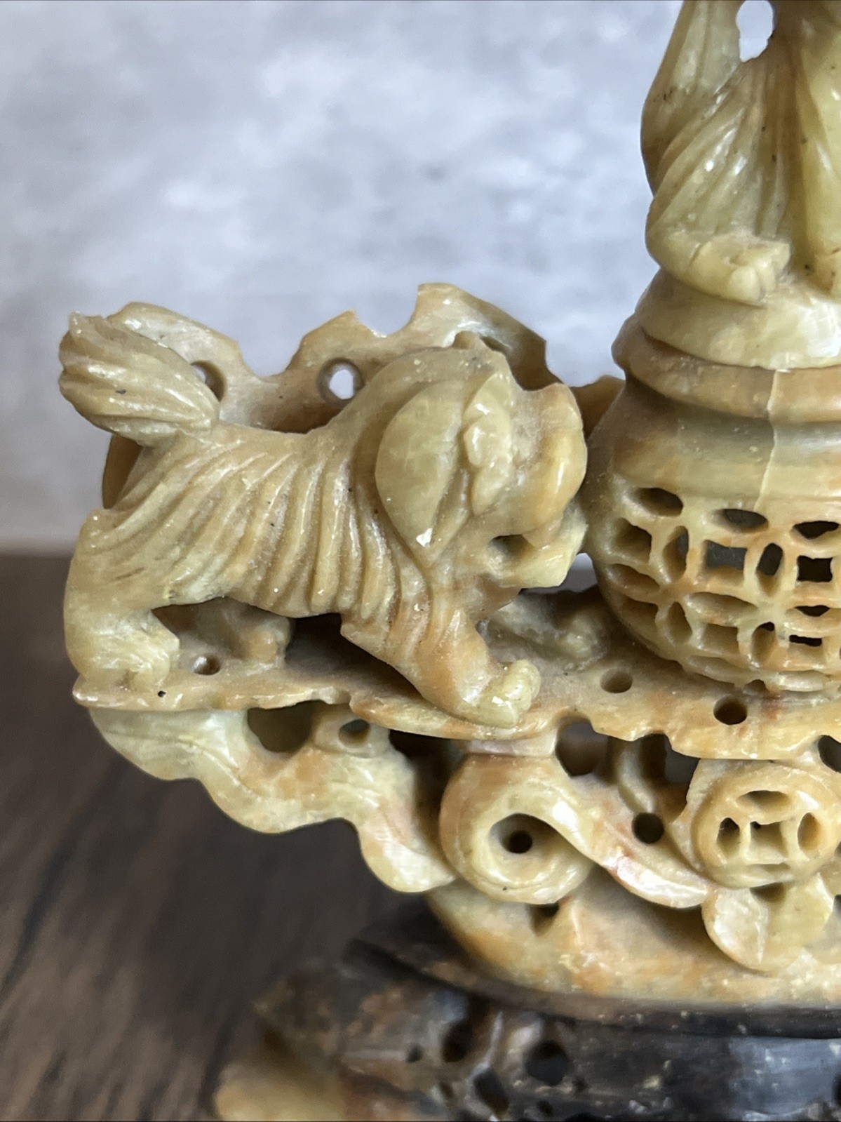 VINTAGE HAND CARVED SOAP STONE INCENSE BURNER FOO DOGS/LIONS CHINA 4×4