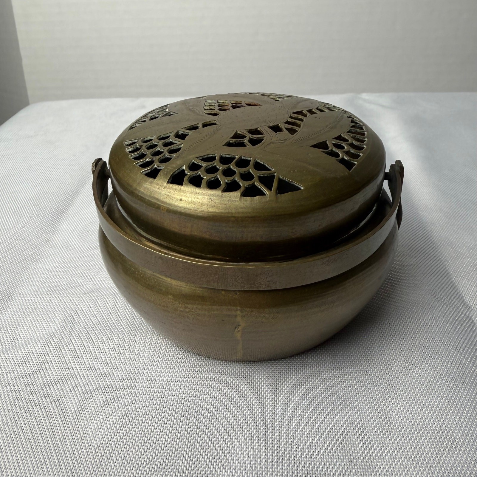 VTG Chinese Brass Xiulu Hand Warmer Pierced Pomegranate Lid Incense Holder Gift