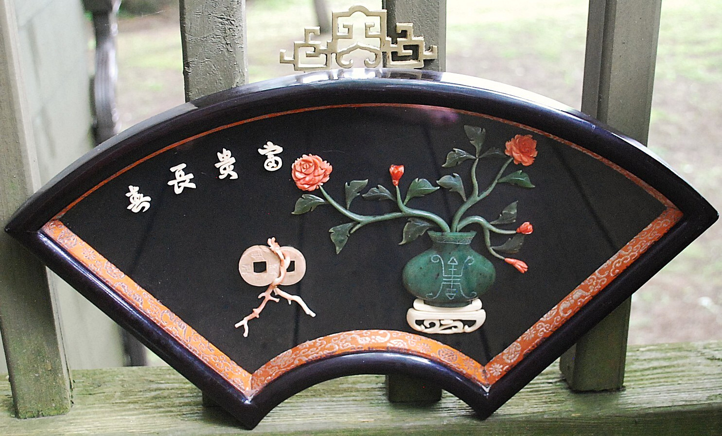Vtg 17″ Chinese JADE & CORAL Wall Art Flowers/Vase FAN SHADOW BOX FRAME W Glass