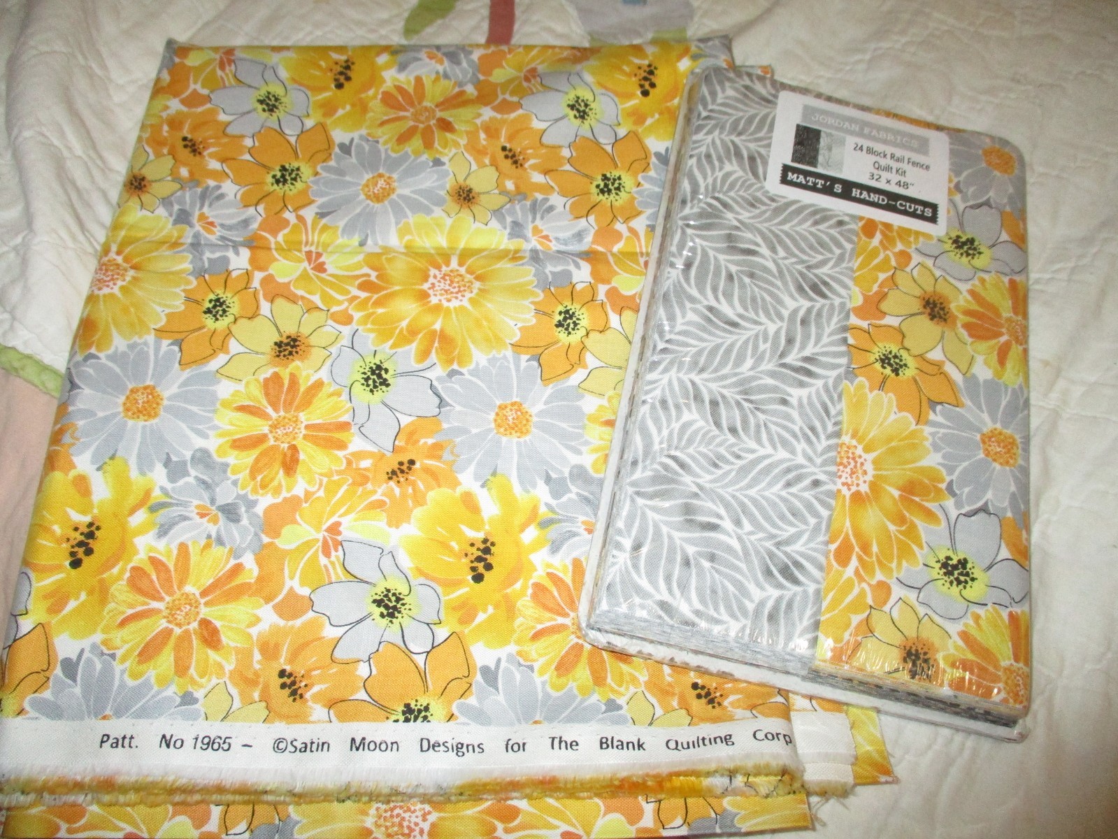 Quilt Kit Jordan Fabrics 24 Block Rail Fence 32×48 Mellow Yellow & 2 yds Backing