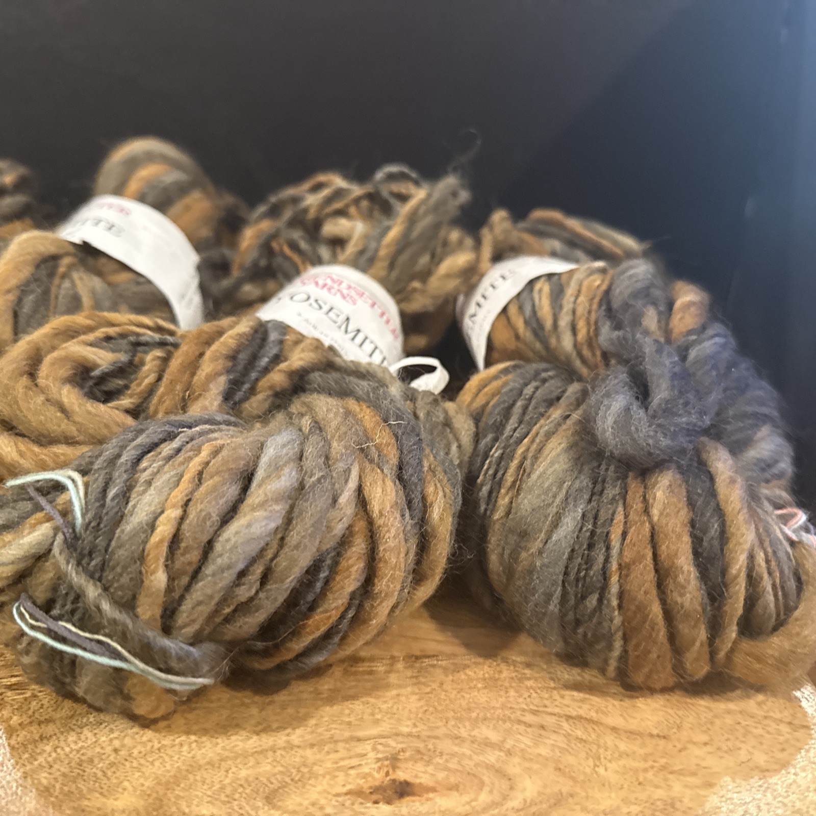 Trendsetter Yosemite Yarn Lot 7 Italian wool blend Brown Gray color 271