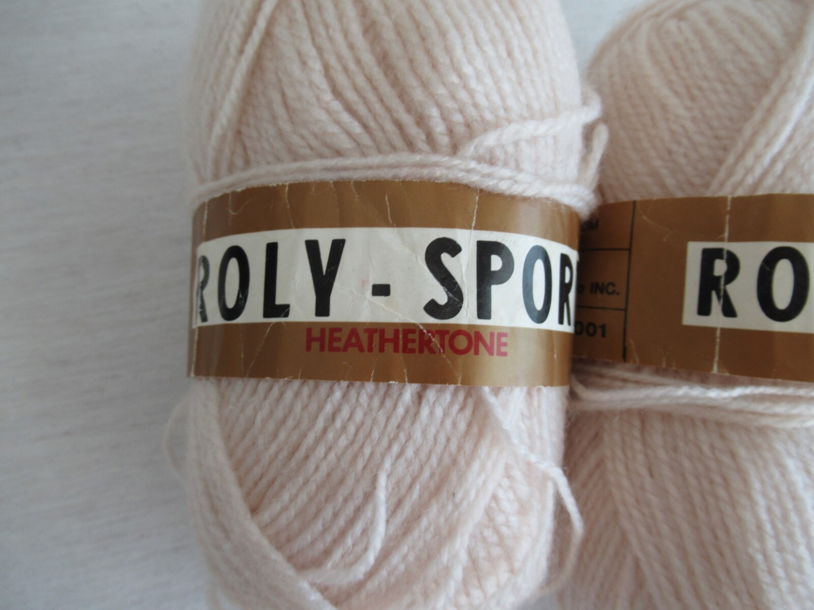 Lot of 2- VTG Skeins Roly Sport Acrylic Yarn # 4586 Pale Peach Same Dye Lot