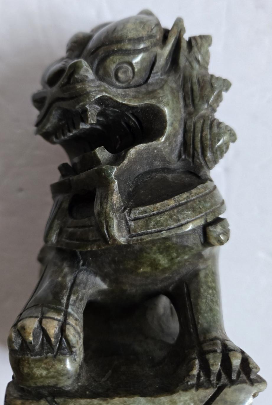 Vintage Hand Carved Jade Foo Dog Foo Lion Sculpture Feng Shui Lucky Protection