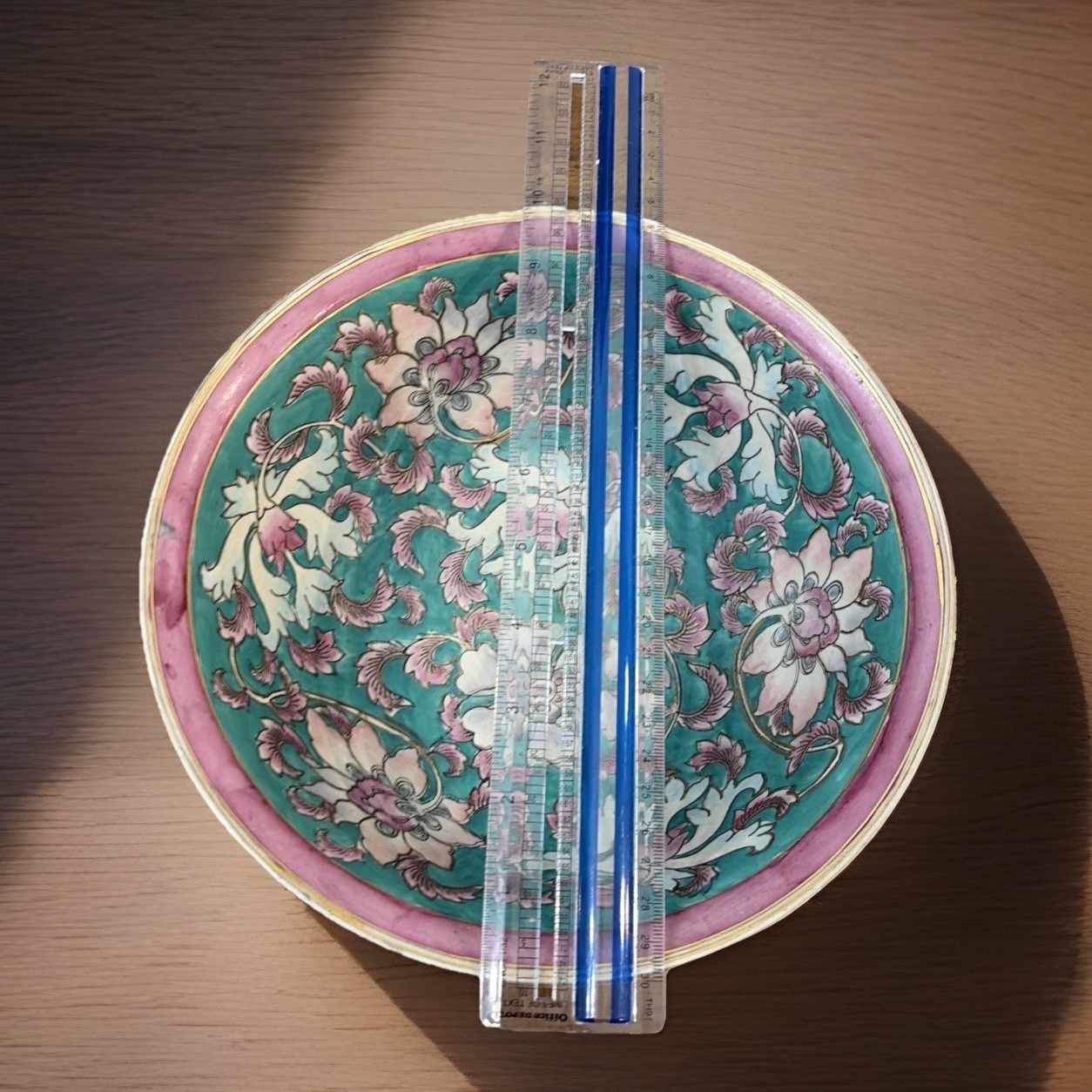 Vtg Chinese Enamel Cloisonné Bowl & Stand Made In Macau Green Mauve White Gold