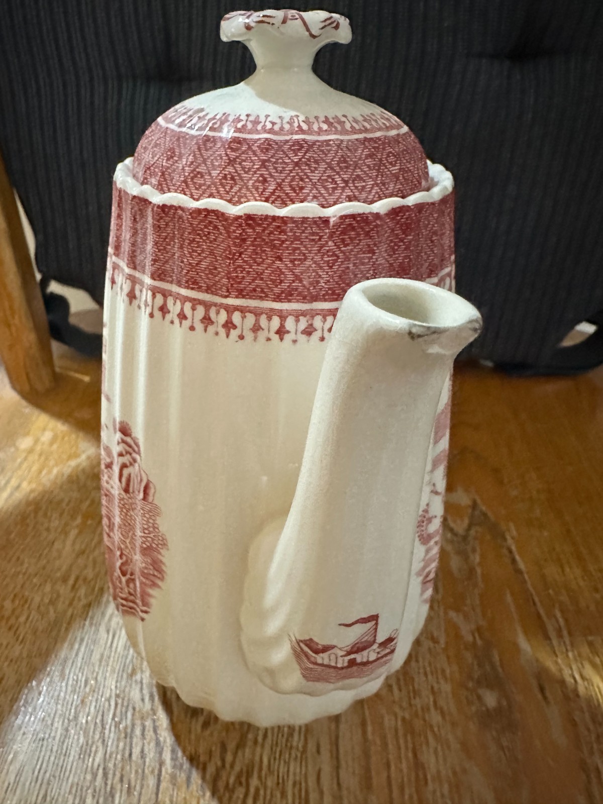 Vintage Spode “Mandarin” Teapot – Red and Beige Chinese Village Scene, English P