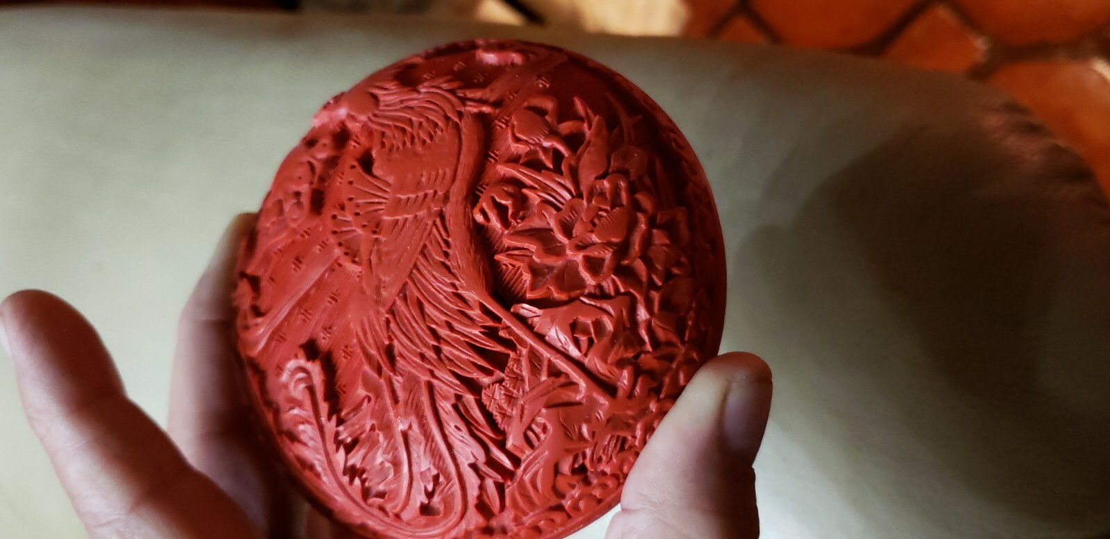 EXQUISITE “Round Cinnabar Trinket Box” with a Phoenix Design on Lid
