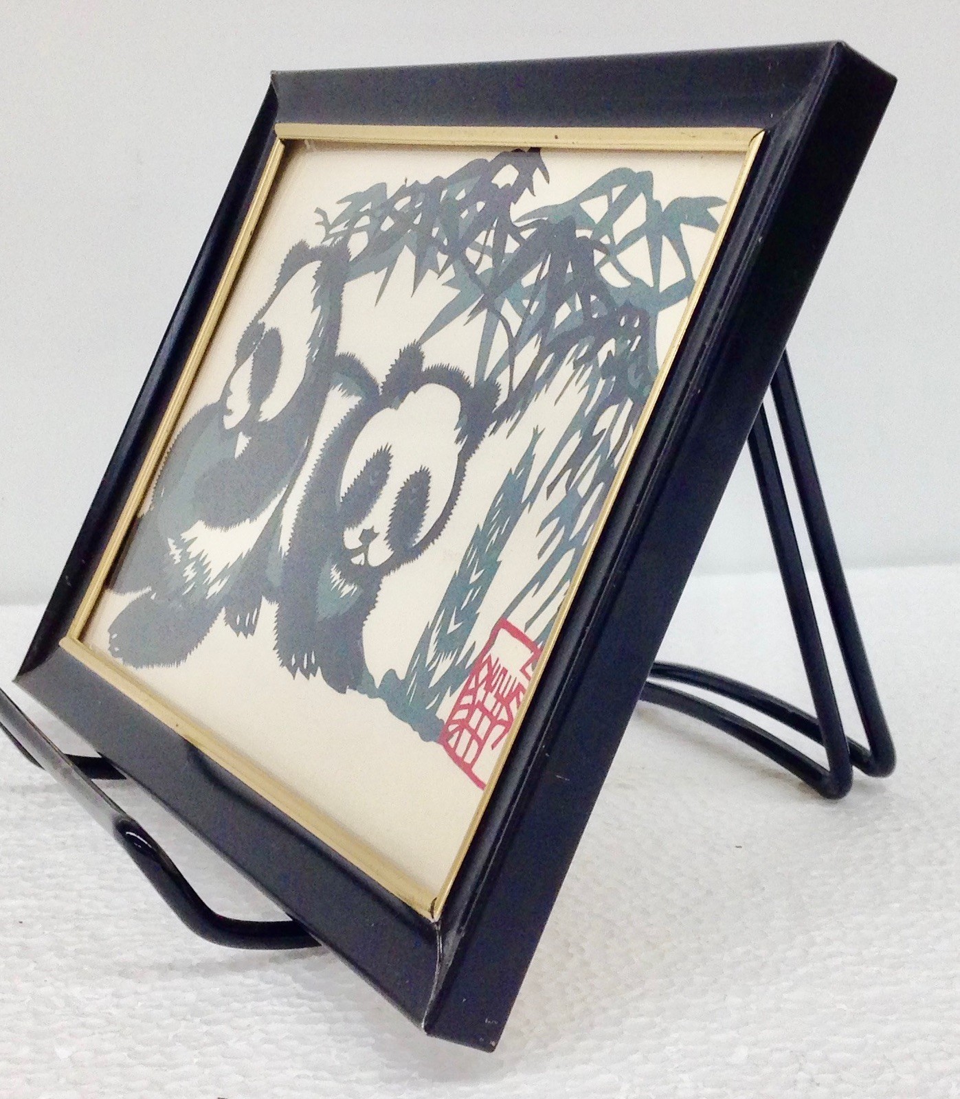 Vtg Set of TWO (2) Jianzhi Paper Cutting Art Chinese Paper Pandas – Framed 4×6″