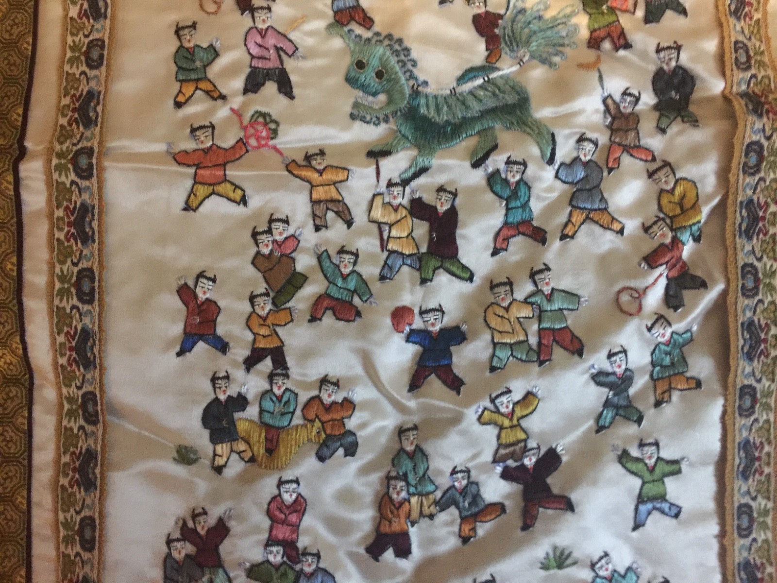 Vtg Chinese Silk Tapestry Wall Hanging “100 Happy Children Playing” Embroid RARE