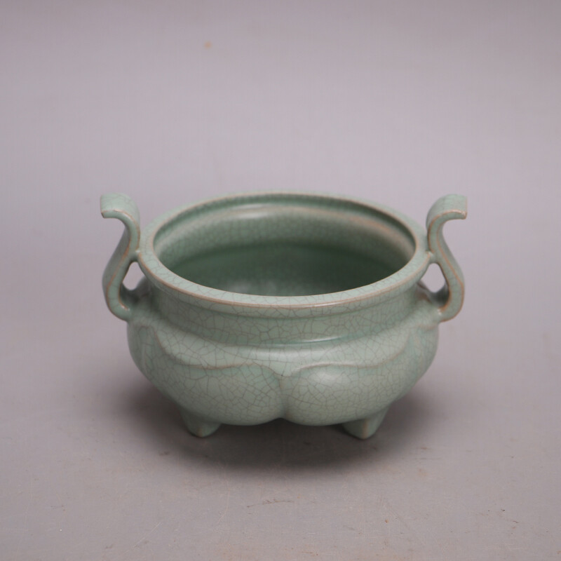 3.7″ Good China Porcelain Ru Kiln Green Glaze Hacking Three Foot Incense Burners