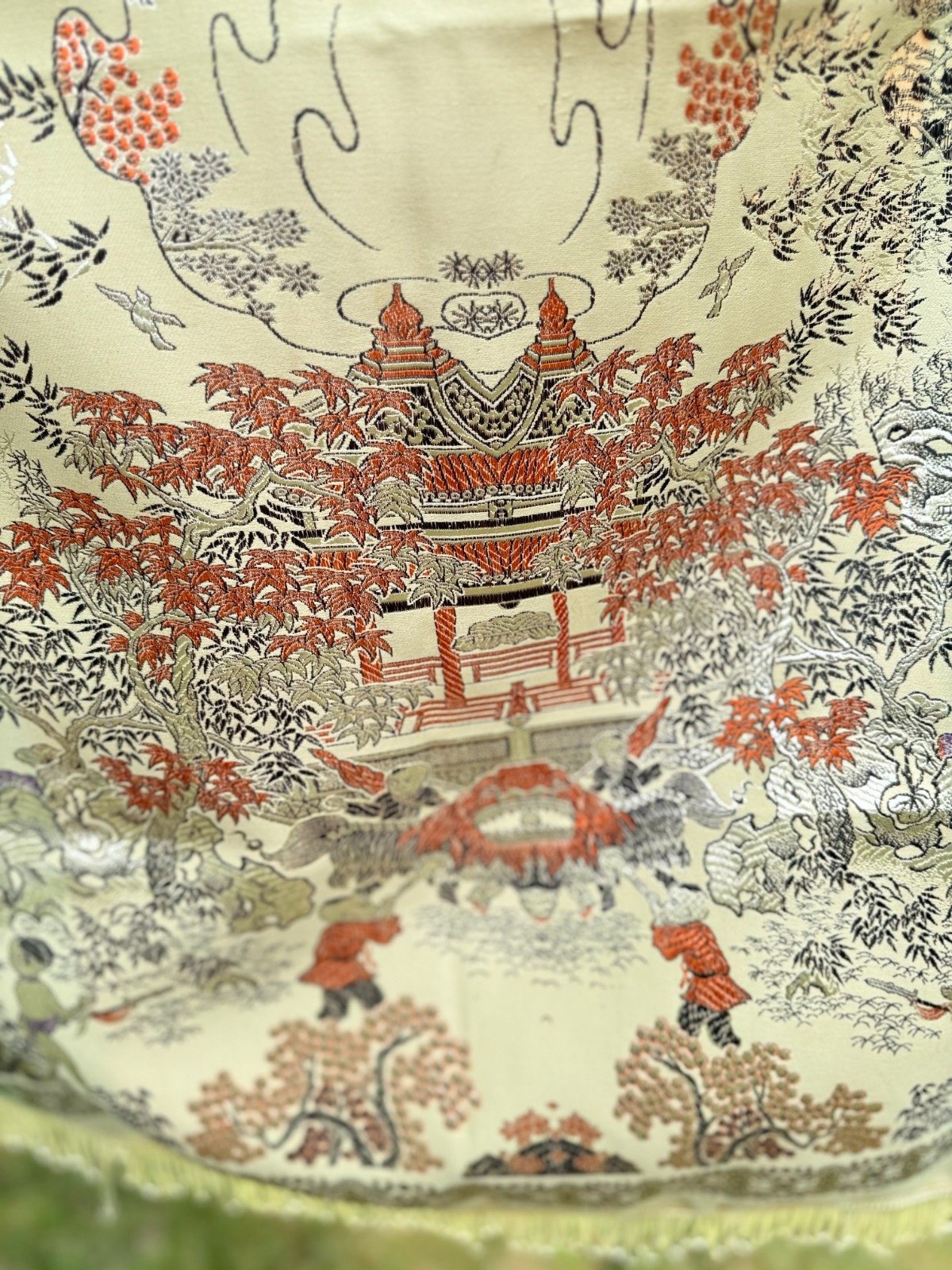 Vintage Chinese Silk Brocade China Tapestry Table Cloth 38inch Square Excellent