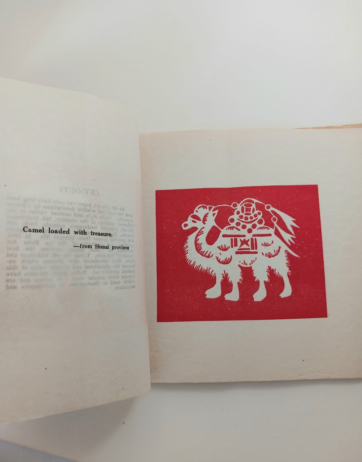 Vintage Chinese Woodcuts Paper Cuts 35 Cut-outs Softcover Book 1953 Art