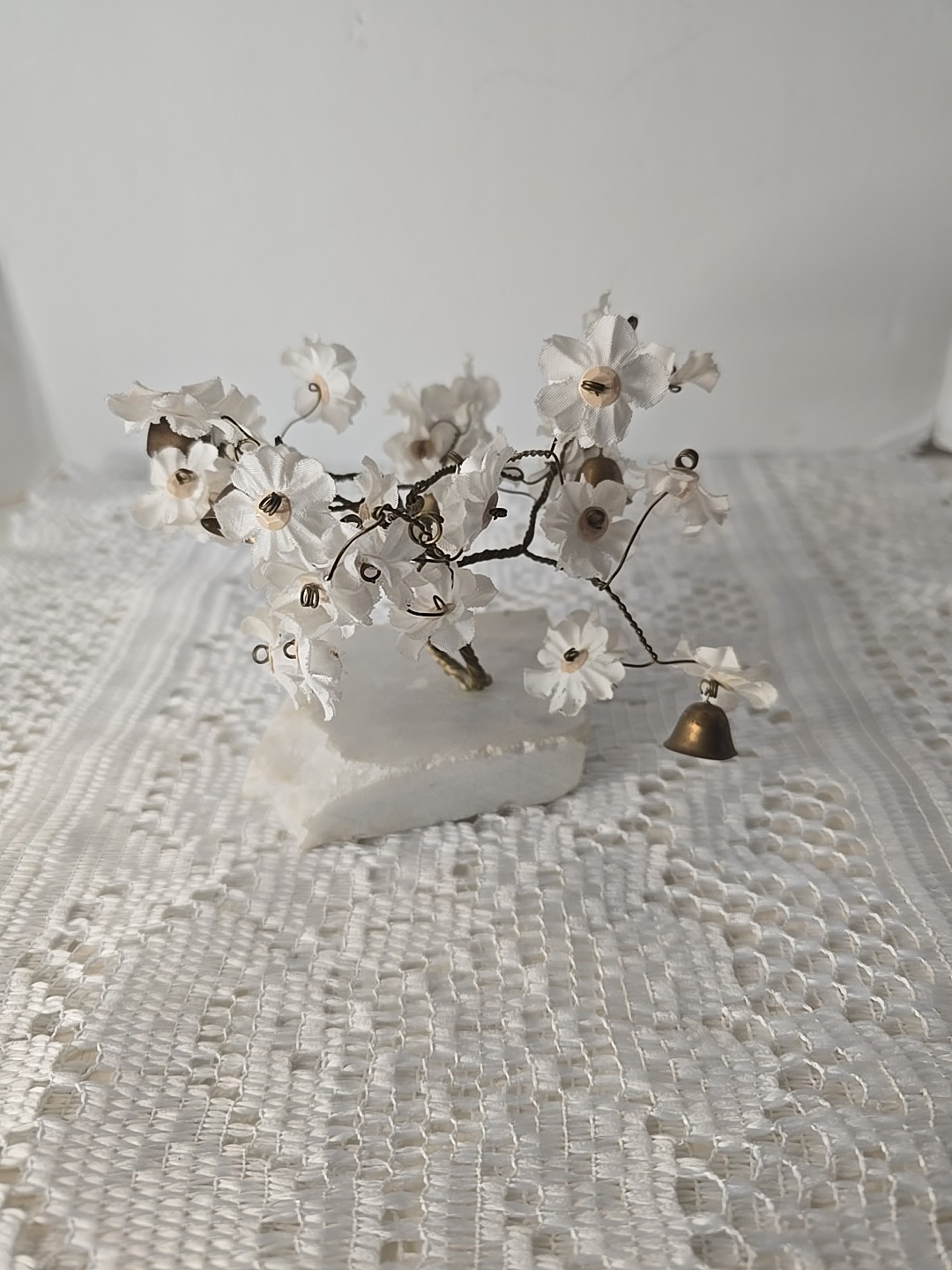 VTG Bonsai Prosperity Tree White Blossom Flowers Brass Bells Stone Base