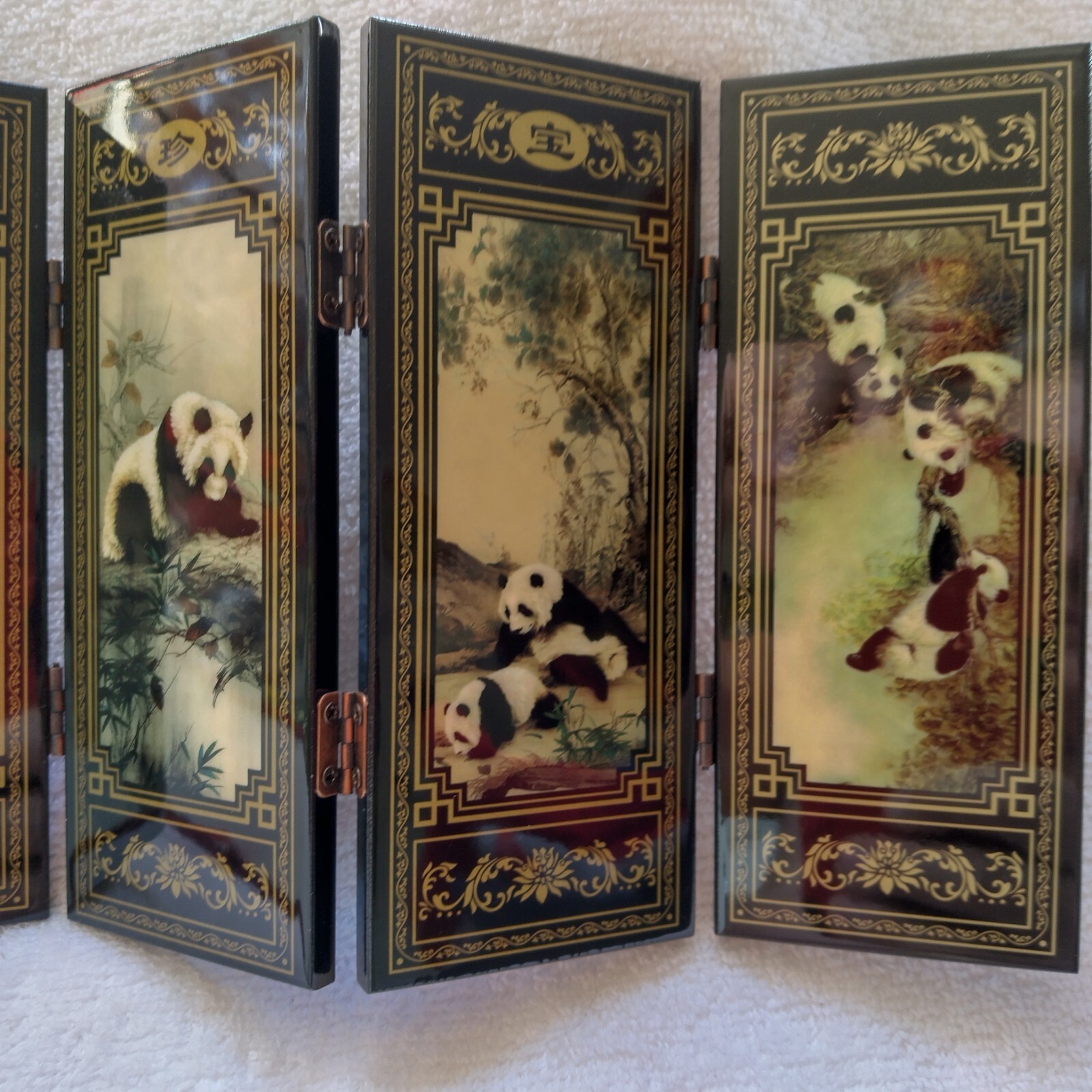 Lacquer Chinese giant panda screen, original box 6