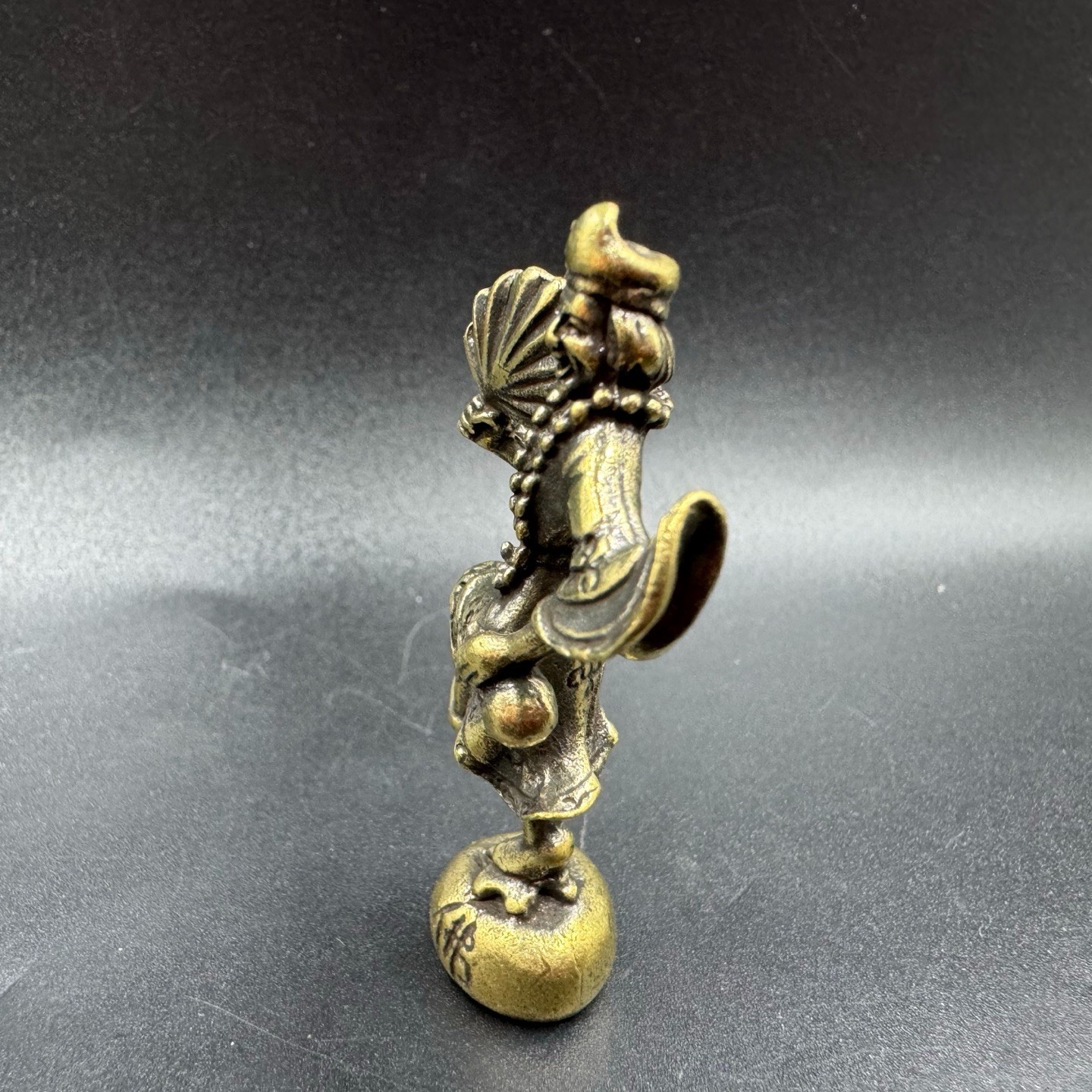 Vintage Brass Ji Gong Buddha Mini Statue Mad Monk Feng Shui Wealth Desk Ornament