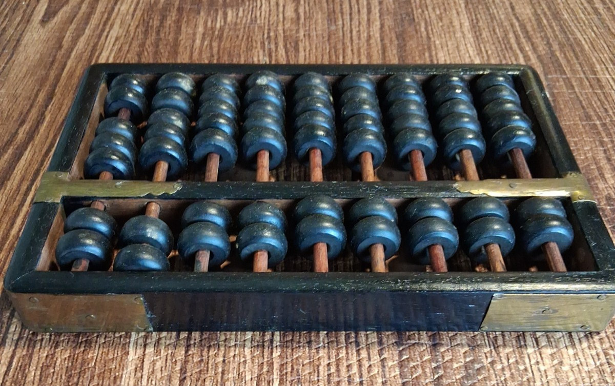 Abacus Black Wood Frame with Brass Brackets 9 Rows & 63 Beads 8” X 5” Vintage