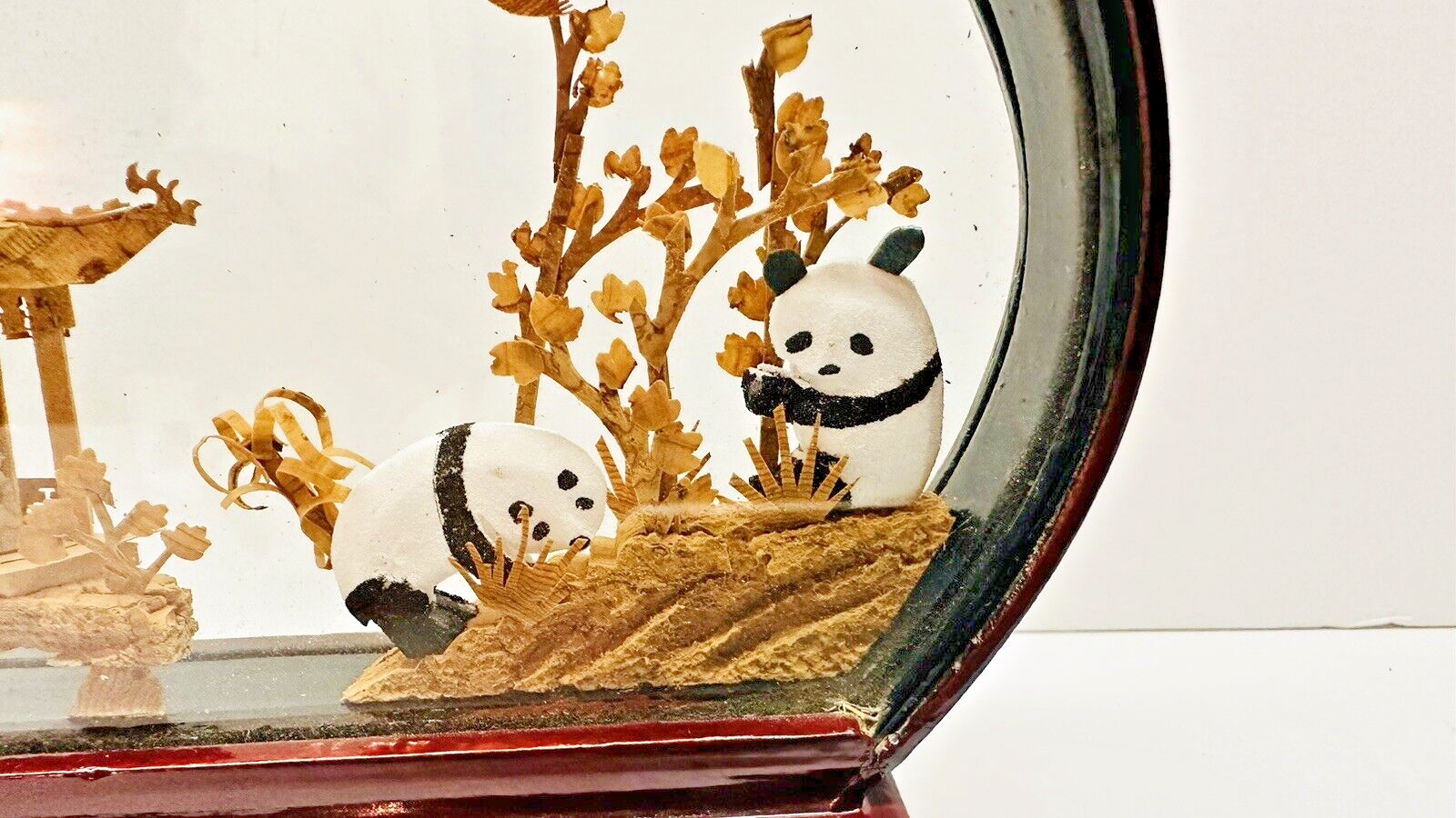 Vintage Chinees Hand Carved Cork Diorama Lacquer Cherry Wood With Pandas 8″ x 6″