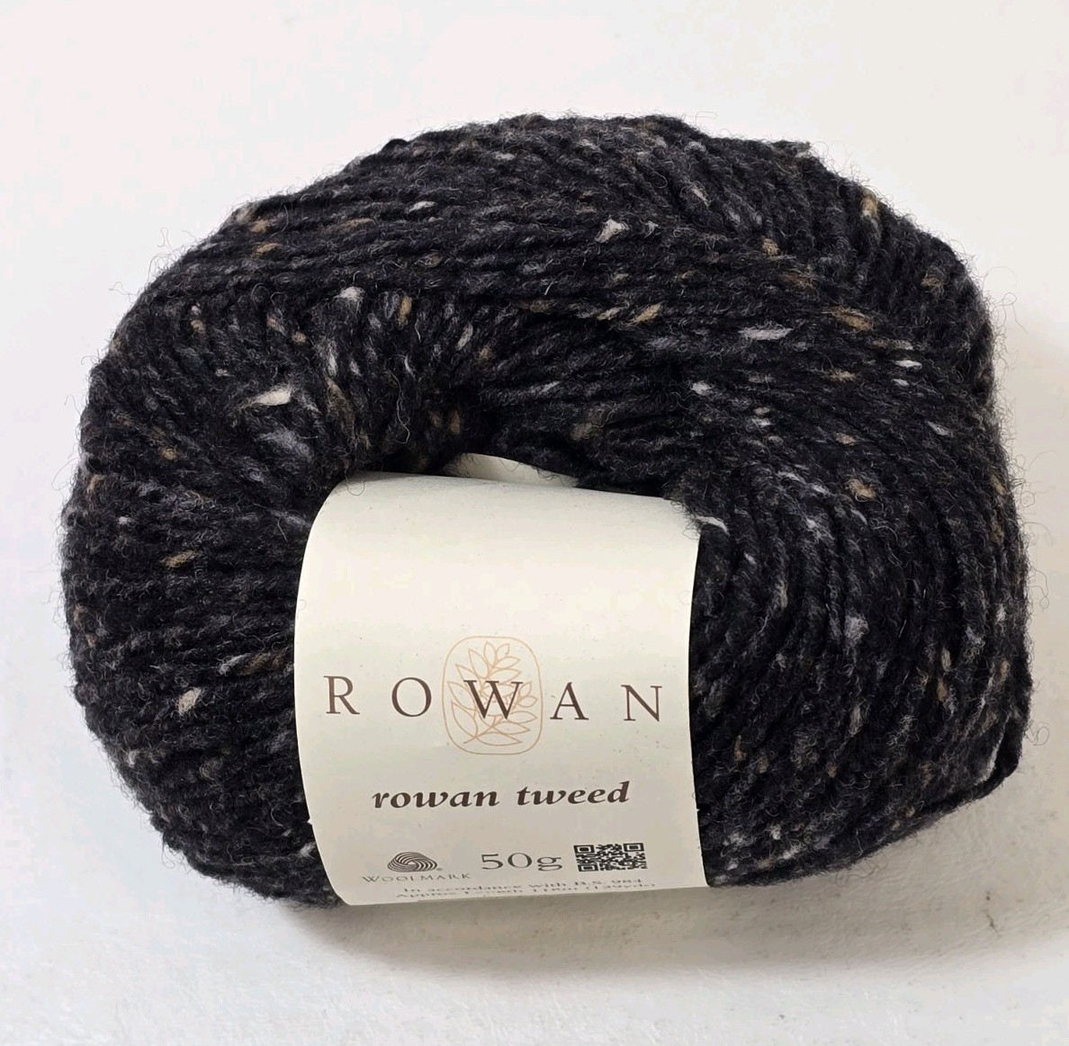 Pendle Rowan Rowan Tweed 3 DK 100% Wool Yarn 50g 129 yds Black Brown