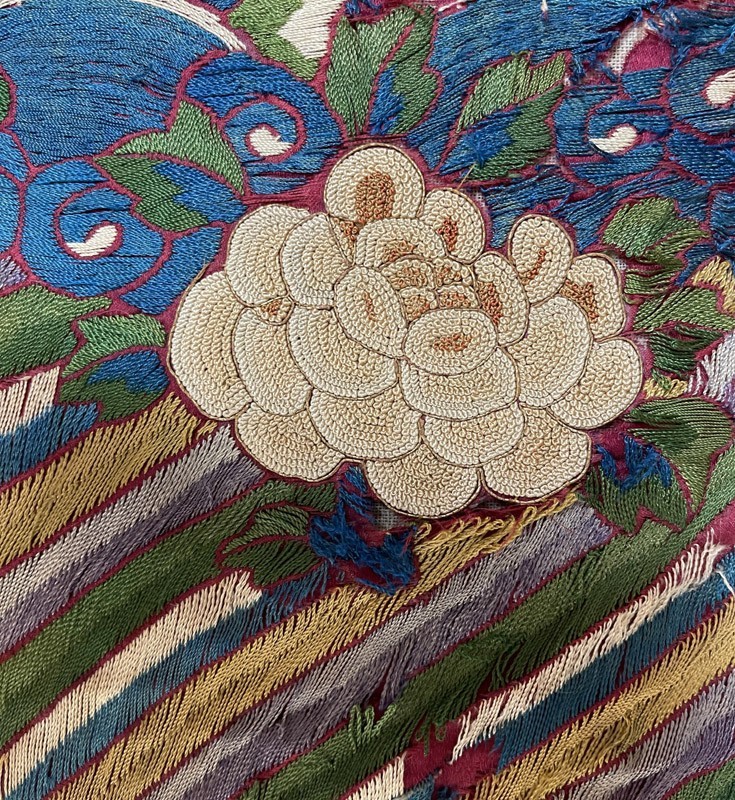 OLD CHINESE SILK EMBROIDERY FRAGMENT SILK COAT